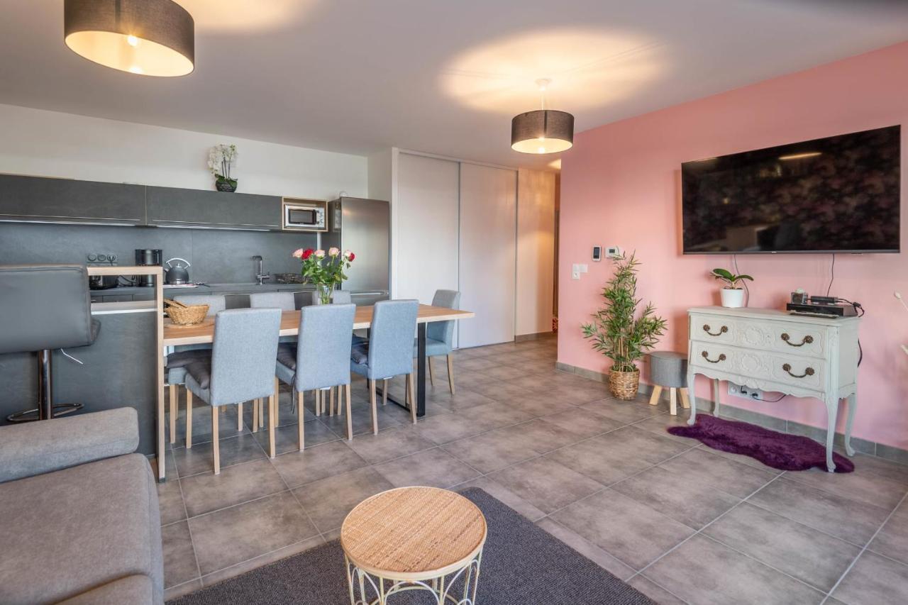 Vire Moulin Furnished Flat Lejlighed Annecy Eksteriør billede